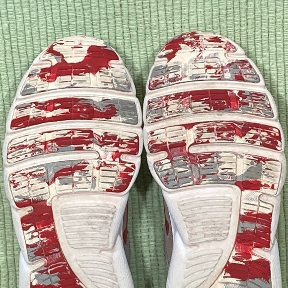 Under Armour Kids ASSERT 8 GS 3022100-108 Gray-Fire Athletic Running Shoes Sz 5Y - Picture 9 of 11